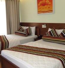 Nam Trung Hotel 3*