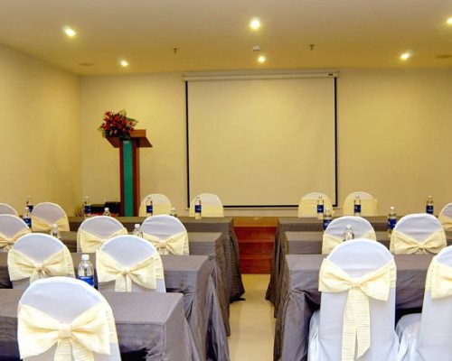 Nam Hung Hotel 3* в Нячанге — что важно знать перед бронированием