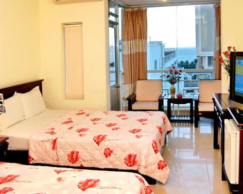 Khanh Duy Hotel, Нячанг — отель без категории в 200 м от пляжа