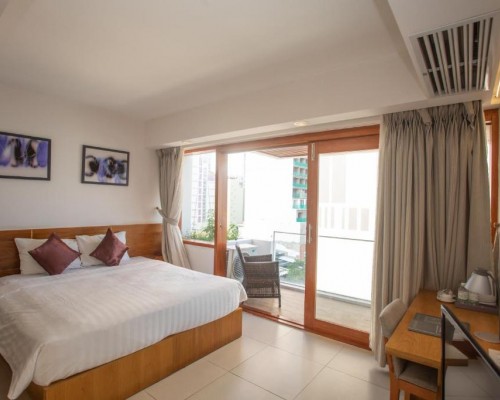 Golden Holiday Hotel 3* в Нячанге: что важно знать до брони