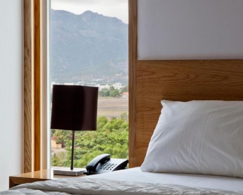 Golden Holiday Hotel 3* в Нячанге: что важно знать до брони