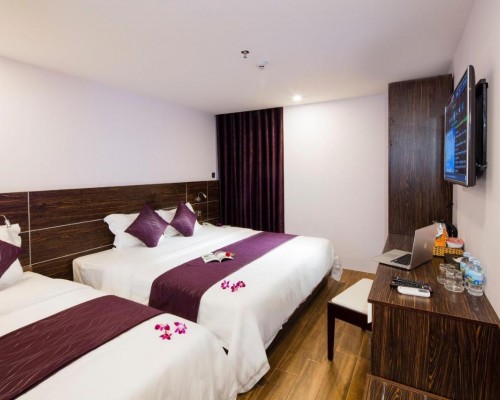 Balcony Hotel 3* в Нячанге