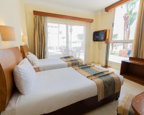 Royal Star Empire Beach Resort 3* — Хургада, Египет