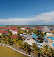 Memories Caribe Beach Resort 4*