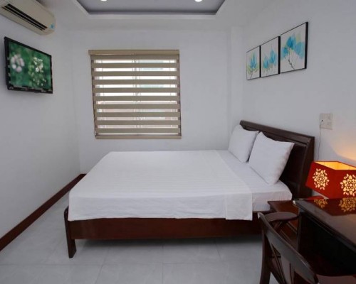 Hoang Thuy Hotel 2* в Нячанге