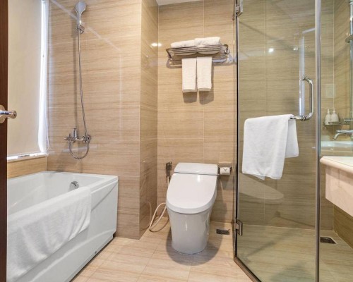 Regalia Nha Trang Hotel 3* — Нячанг, первая линия у пляжа