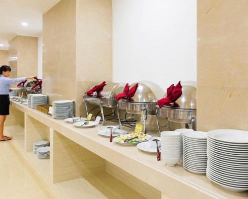 Regalia Nha Trang Hotel 3* — Нячанг, первая линия у пляжа