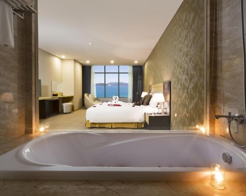 Muong Thanh Luxury Nha Trang — 5* отель на первой линии в Нячанге