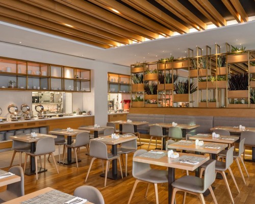 Hilton Garden Inn Dubai Mall Of The Emirates — отель 4* в Дубае