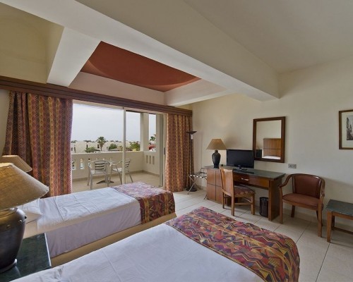 Shores Golden Resort 4* — Шарм-эль-Шейх