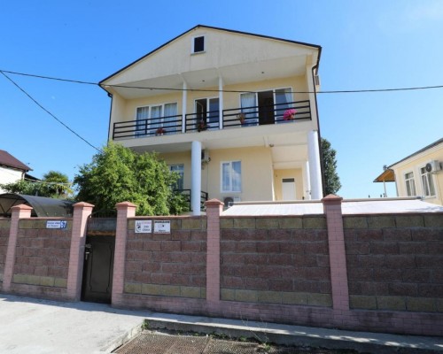 Rozalin Guest house в Гудауте: честный обзор гостевого дома