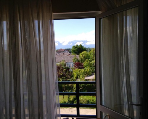 Rozalin Guest house в Гудауте: честный обзор гостевого дома