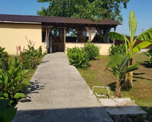 Solnechny Bereg Guest House, Гудаута — спокойный отдых у моря
