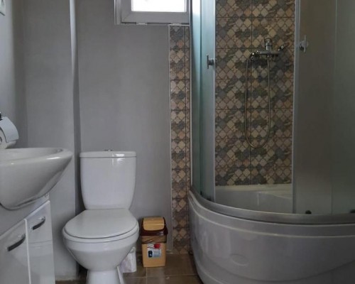 Anzor Guest House в Гудауте — гостевой дом без категории