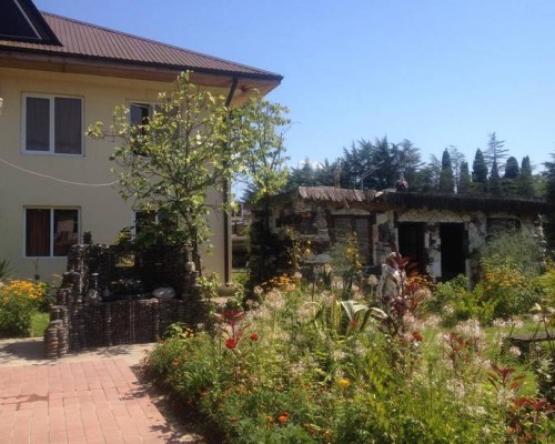 Country house Chedia — гостевой дом в Гудауте, пос. Хипста