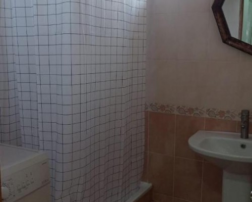 Apartment on Gulia Street в Гудауте: апартаменты без звёзд
