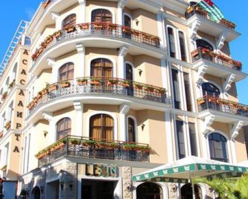 Leon Boutique Hotel, Сухум — честный обзор
