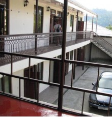 Inn Limon-Sukhum