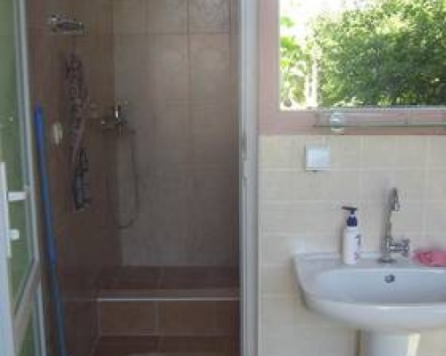 Guesthouse on Bratiev Ezugbaya 26 в Сухуме