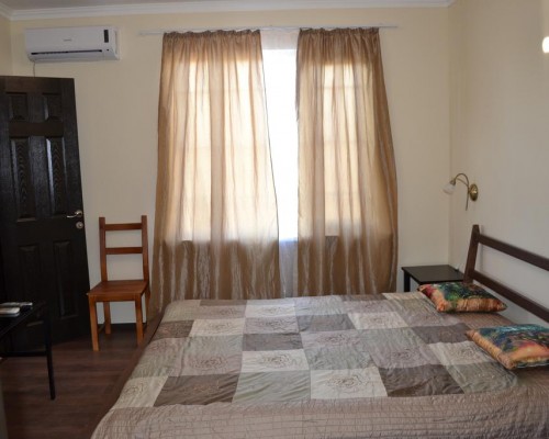 Guesthouse on Adleiba 29, Сухум: гостевой дом без категории