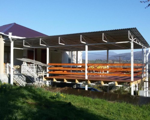 Holiday home Bratiev Zantaria Street 70, Сухум