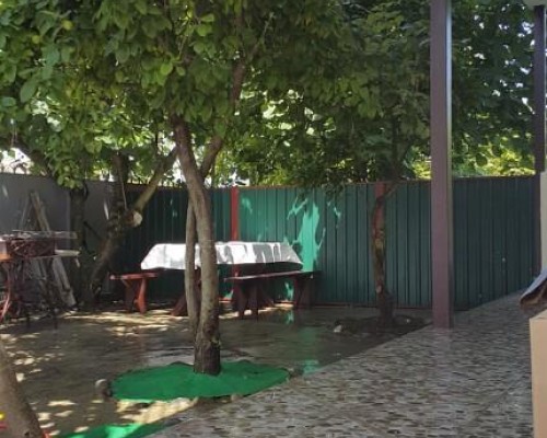 Mini Hotel for Friends в Сухуме — без звёзд, но с бассейном и сауной