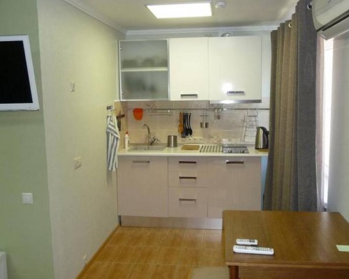 Apartments Miron в Сухуме: апартаменты без категории
