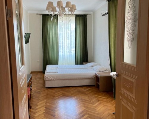 Apartments na Ladaria 20 — квартира в Сухуме рядом с набережной