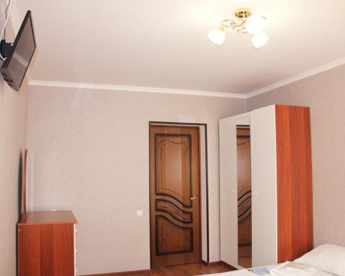 Guest House na Chachba 129 — гостевой дом в Сухуме