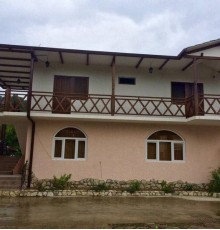 Guest house on ul. Dermanovskogo