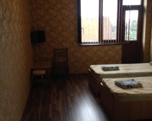 Private house, Сухум — частный дом у моря
