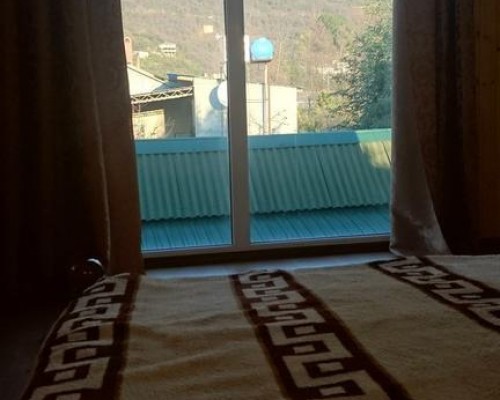 Oganyan Guest House в Гагре: гостевой дом с общей кухней