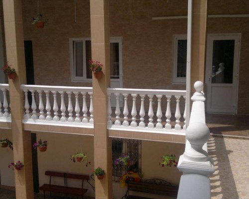 Green Guest house в Гагре — гостевой дом без звёзд