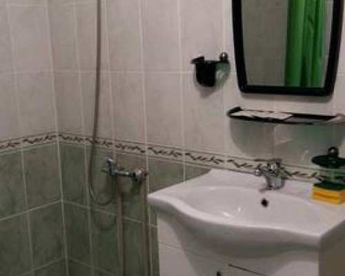 Kalina Guest House, Гагра — гостевой дом с бассейном и сауной