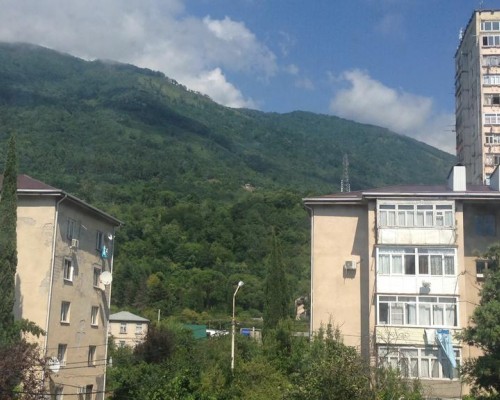Apartment on Abazgaa 49 — апартаменты в Гагре