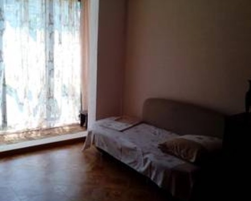 Apartment on Abazgaa 45/1 в Гагре: квартира с интернетом и кондиционером