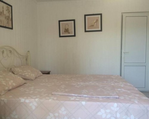 Guest house Mane — гостевой дом в Гагре