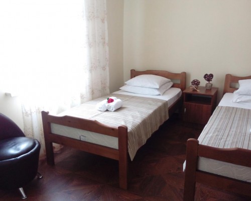 Guest House na Chanba 5 — гостевой дом в Гагре