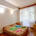 Guest House on ul Lermontova — гостевой дом в центре Гагры
