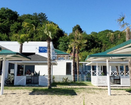 Del Mar Hotel в Пицунде: честный обзор отеля без категории