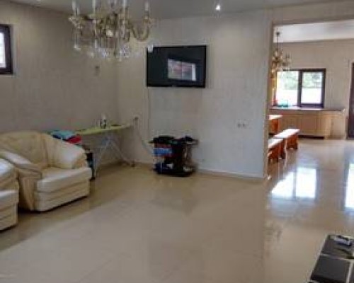 Amra Guest House в Пицунде — гостевой дом без звёзд