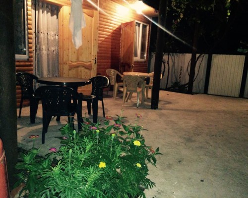 Guest house Hazshaz ihajtaz в Пицунде: что реально есть