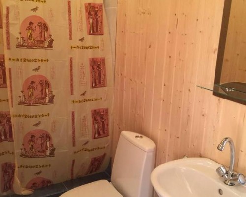 Hotel Krestyanskiy Dvorik в Пицунде — что важно знать