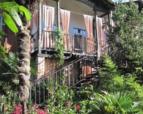 Guest house Inkit — гостевой дом в Пицунде, п. Молочный