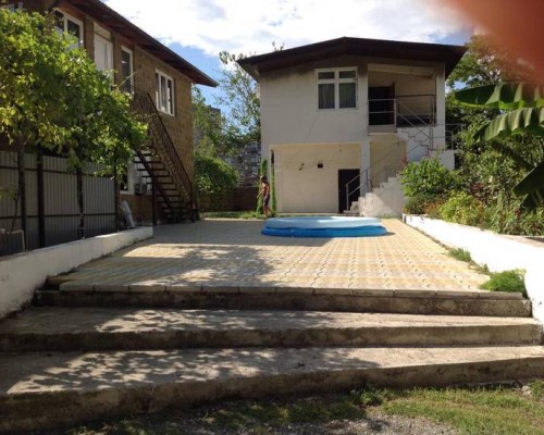 Guest House Sunrise в Пицунде