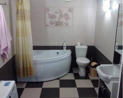 House в Новом Афоне (Абхазия): гостевой дом без звёзд
