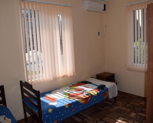 Guest House Raduga в Новом Афоне: гостевой дом рядом с монастырём
