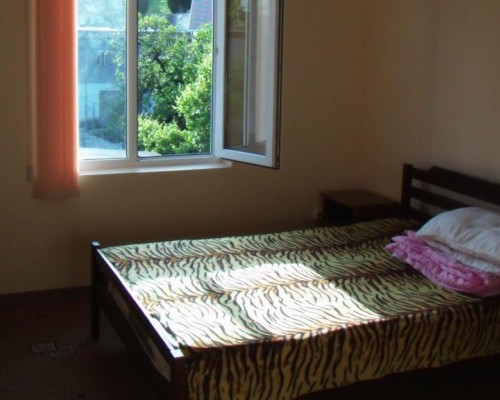 Guest House Raduga в Новом Афоне: гостевой дом рядом с монастырём