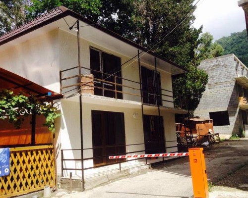 MiR Guest House 3* в Новом Афоне — что важно знать до брони