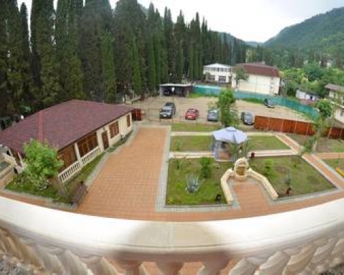 Guest house Kurortnaya в Новом Афоне: гостевой дом в центре
